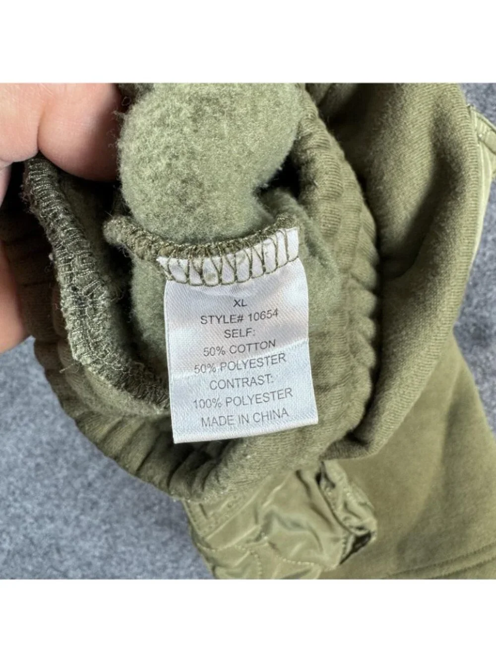 EPTM Shorts Mens Size XL Green Quilted Cargo Fleece Elastic Waist Pockets